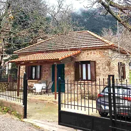 Vrachni Stone House Chalet