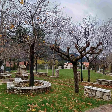 Chalet Vrachni Stone House *