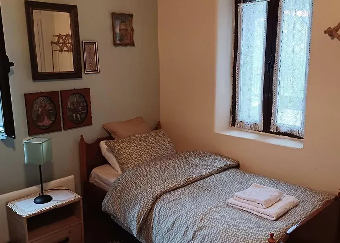 Vrachni Stone House Chalet *